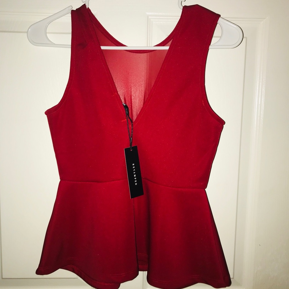 Red top - Picture 2 of 2